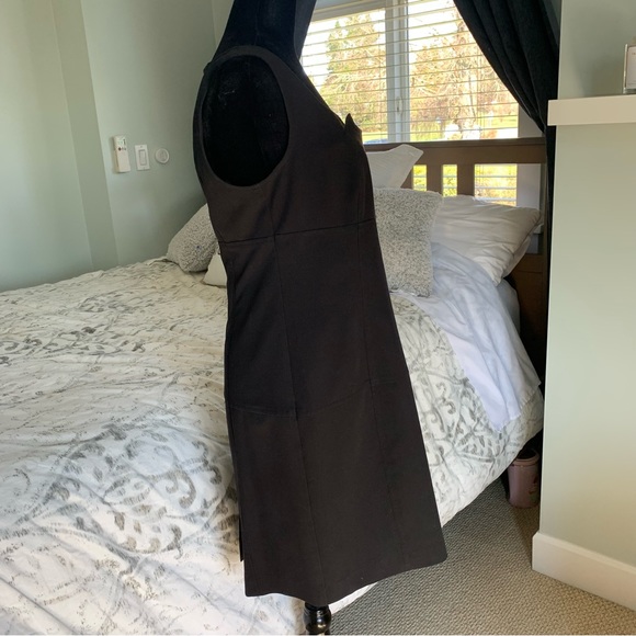 Classic Sexy Little Black Dress in excellent condition. Size Medium Mac & Jac - Picture 9 of 11